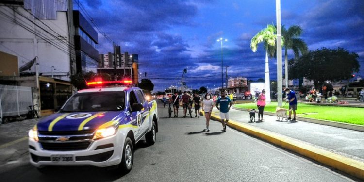 Viva Rio Branco 2025 começa neste domingo com interdição da avenida para atividades ao ar livre