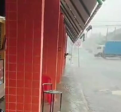 Prefeitura de Mossoró se manifesta sobre alagamentos em mercados públicos