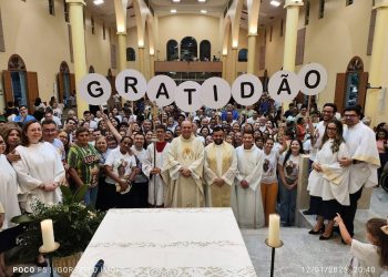 Padre Flávio se despede da Catedral de Santa Luzia