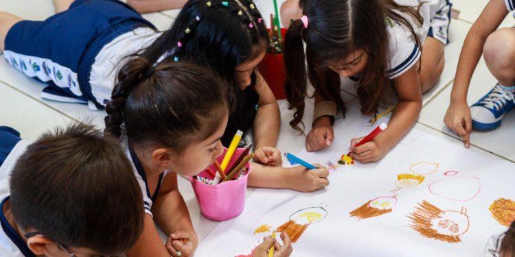 Prefeitura anuncia 700 novas vagas para alunos que estão no cadastro de reserva