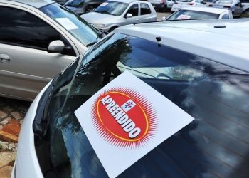 Detran-RN realiza leilão de veículos nesta terça-feira (18)