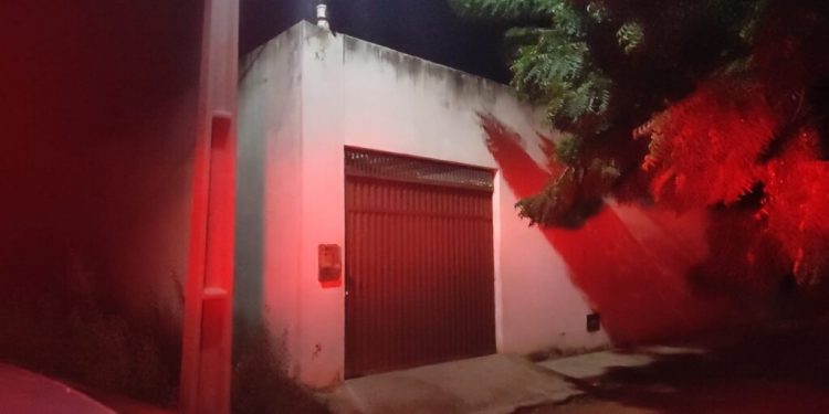 Dona de bar é assassinada a tiros em Apodi