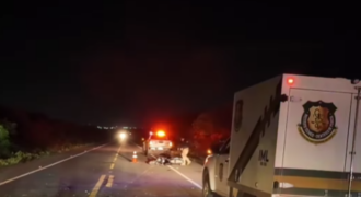 Motociclista morre após invadir contramão e colidir com carro na BR-110, em Mossoró