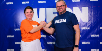 Cicília Maia e Chico Dantas são reeleitos para novo mandato na Reitoria da Uern