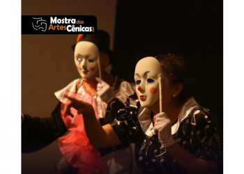 Grupo Arruaça se apresenta na Cia Escarcéu neste domingo (23)