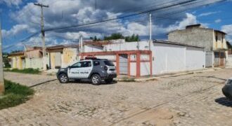 Homem é encontrado morto dentro de casa no Conjunto Walfredo Gurgel