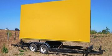 MP recomenda regularização de outdoors móveis em Mossoró