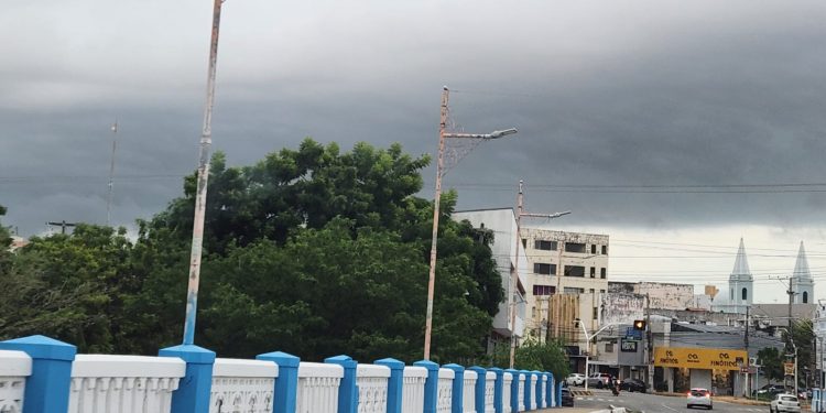 Inmet publica aviso de chuvas intensas para Mossoró e outros 37 municípios do RN