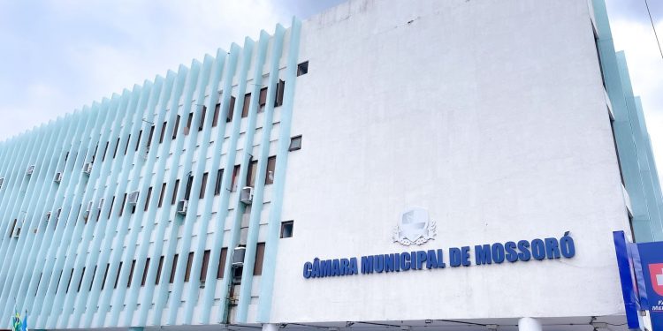 Câmara de Mossoró homenageará mais de 50 mulheres em sessão solene nesta quinta (27)