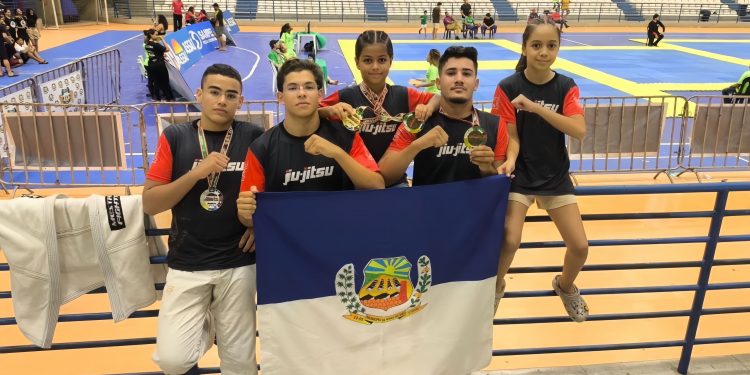 Jiu-Jitsu de Serra do Mel conquista 5 medalhas no Campeonato Norte-Nordeste