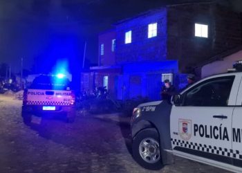 Mulher é morta dentro de casa no bairro Barrocas