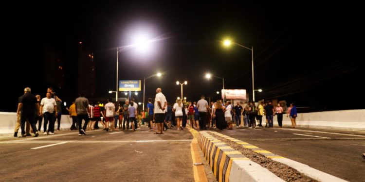 Segunda ponte duplicada da Av. Presidente Dutra é entregue à população