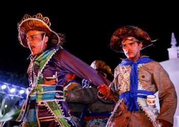 Cia Rascunho de Teatro e Prefeitura selecionam novos artistas para o espetáculo “Chuva de Bala”