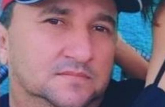 Motociclista por aplicativo vítima de acidente na Leste-Oeste morre no Hospital Tarcísio Maia