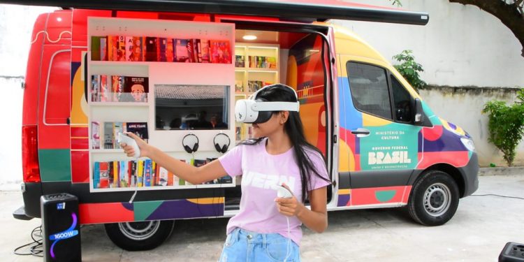 Uern Cultura Viva abre inscrições para cursos de dança e treinamento funcional em parceria com a Cia Pão Doce