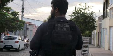 Polícia Civil prende trio suspeito de roubo e furto de veículos em Mossoró