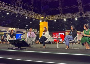 Diretora da TCM é moderadora do Momento Abrint Mulher no Abrint Global Congress