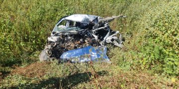 Veículo da Prefeitura de Felipe Guerra se choca com carreta e motorista morre no local