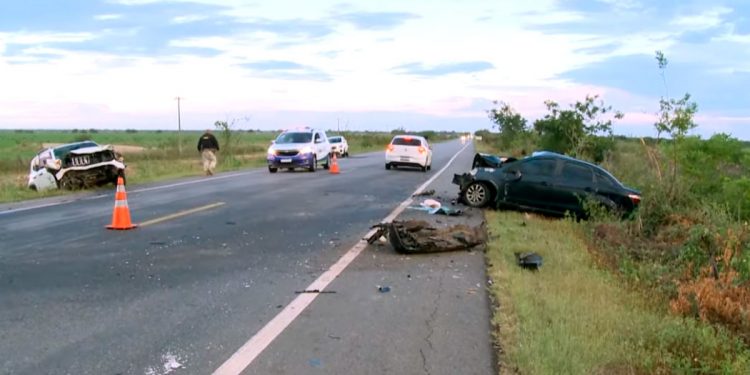 Taxista morre em acidente na BR-405, em Apodi