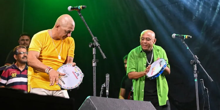 Caju e Castanha se apresentam nesta segunda (16) no Polo Poeta Antônio Francisco