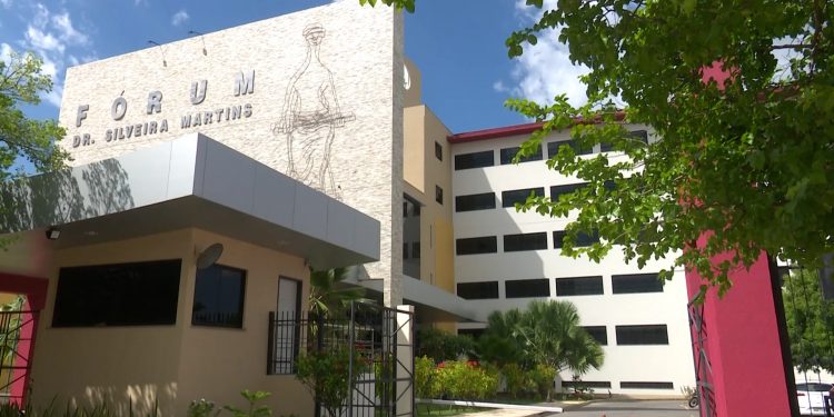 Justiça de Mossoró condena plano de saúde por recusa em internação de paciente em UTI