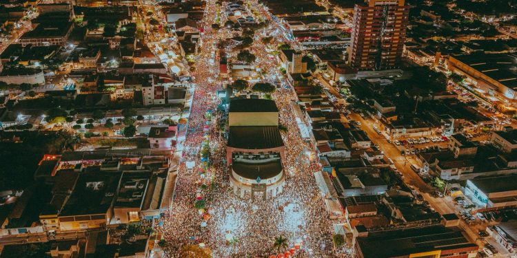 Pingo Da Mei Dia recebeu 250 mil pessoas, aponta levantamento da Prefeitura