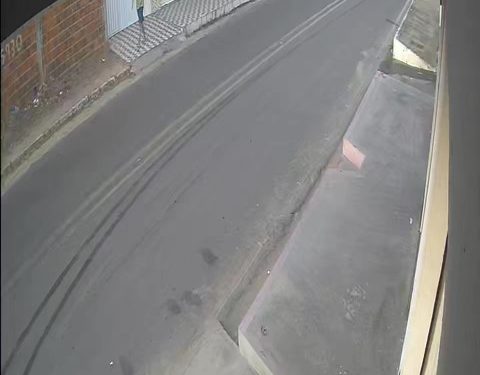 Fugitivos da Cadeia Pública de Mossoró são vistos caminhando no Abolição 5