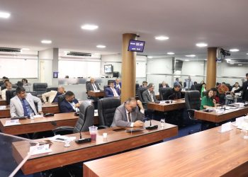 Câmara aprova PL que autoriza Prefeitura fazer Parceria Público-Privada para reabertura do Nogueirão