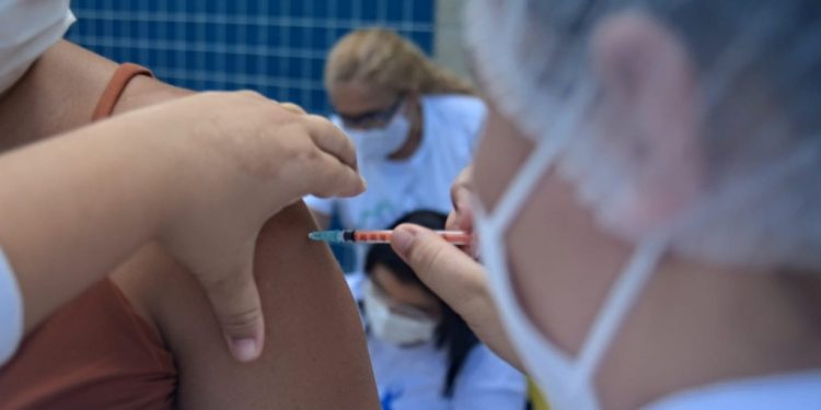 Mossoró tem vacinação nesta sexta e sábado; confira os locais