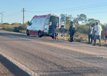 Ciclista é atropelada por motociclista na BR-304 em Mossoró