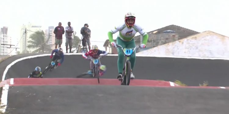 Mossoroense Arthur Maxsuel é campeão brasileiro de BMX em Salvador