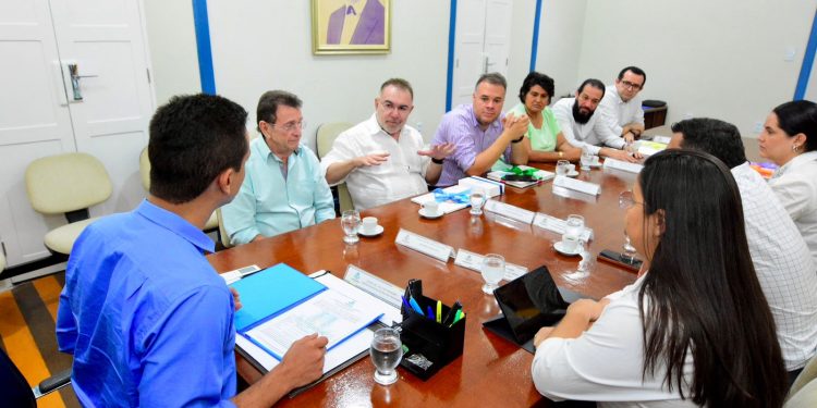 Prefeitura de Mossoró entrega alvarás de construção para obras do Hospital da Liga e Hospital Infantil