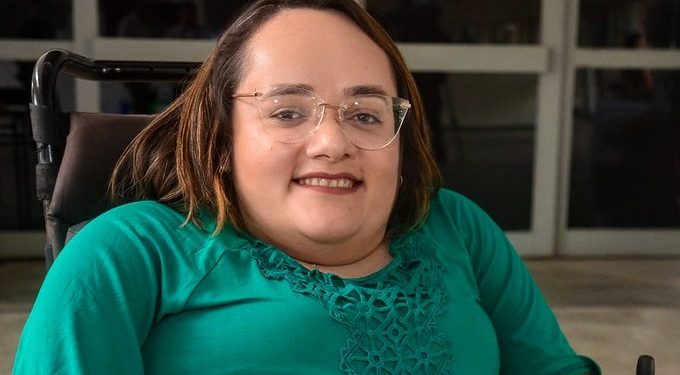 Câmara de Mossoró aprova criação do “Troféu Camila Morais” em homenagem à promoção da inclusão