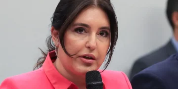 Salário mínimo deve subir para R$ 1.630 em 2026, reafirma ministra