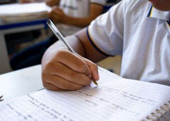 SINTE solicita audiência para debater portaria que amplia limite de reprovações no RN