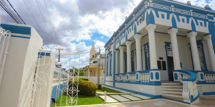 Prefeitura de Mossoró realiza novas convocações de candidatos aprovados em concurso público