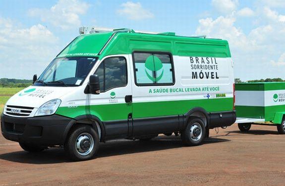RN recebe primeiras unidades móveis de odontologia do programa Brasil Sorridente