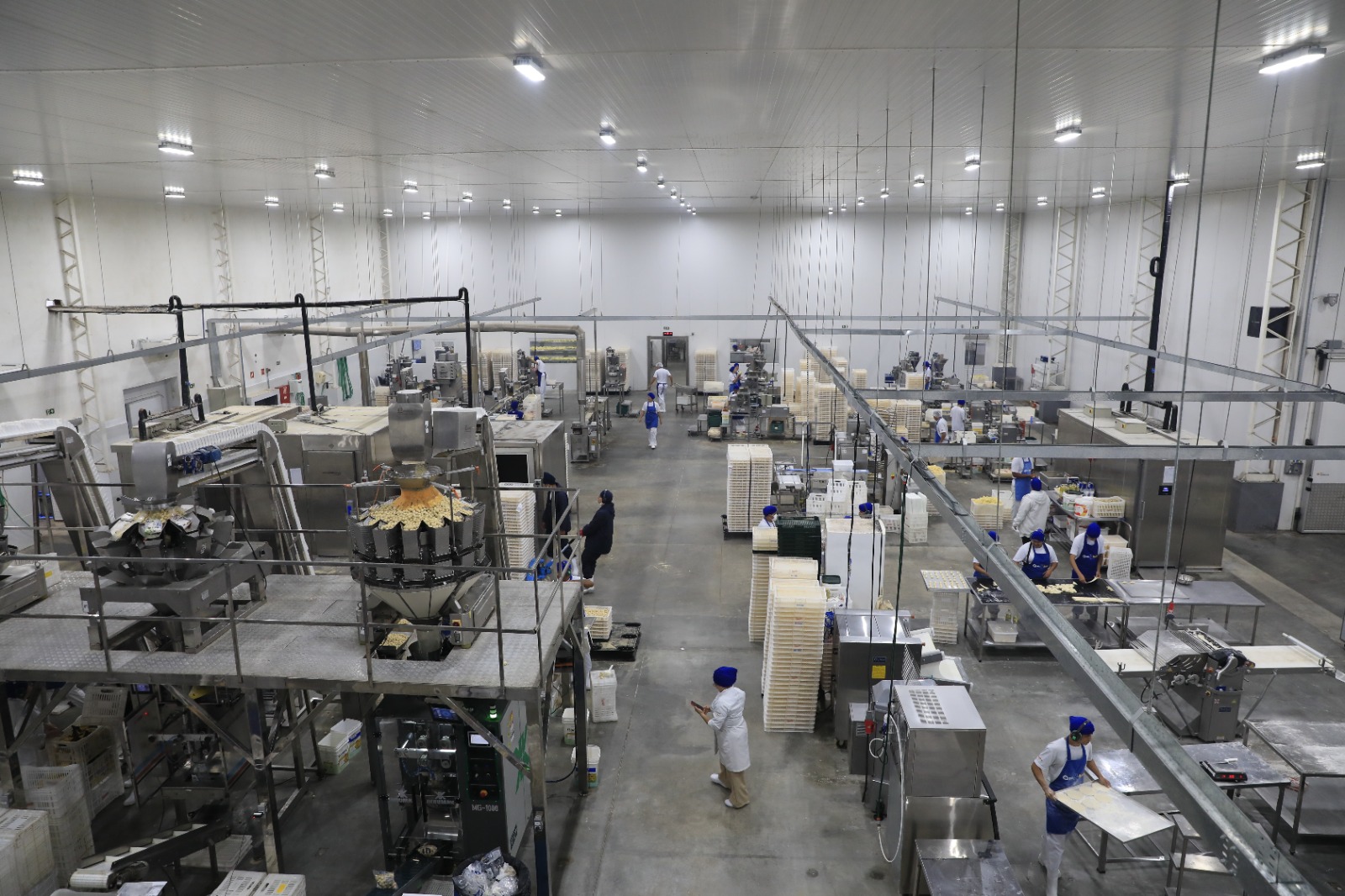 Governadora assina projeto que institui a Política Industrial do RN e lança programa RN + Moradia