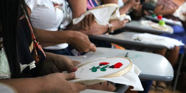 Mês de outubro contará com 140 vagas em cursos gratuitos do Sesc RN