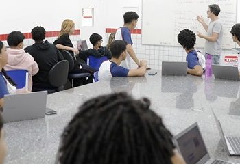 Governo do Estado lança prêmio para valorizar escolas que avançarem no Ideb