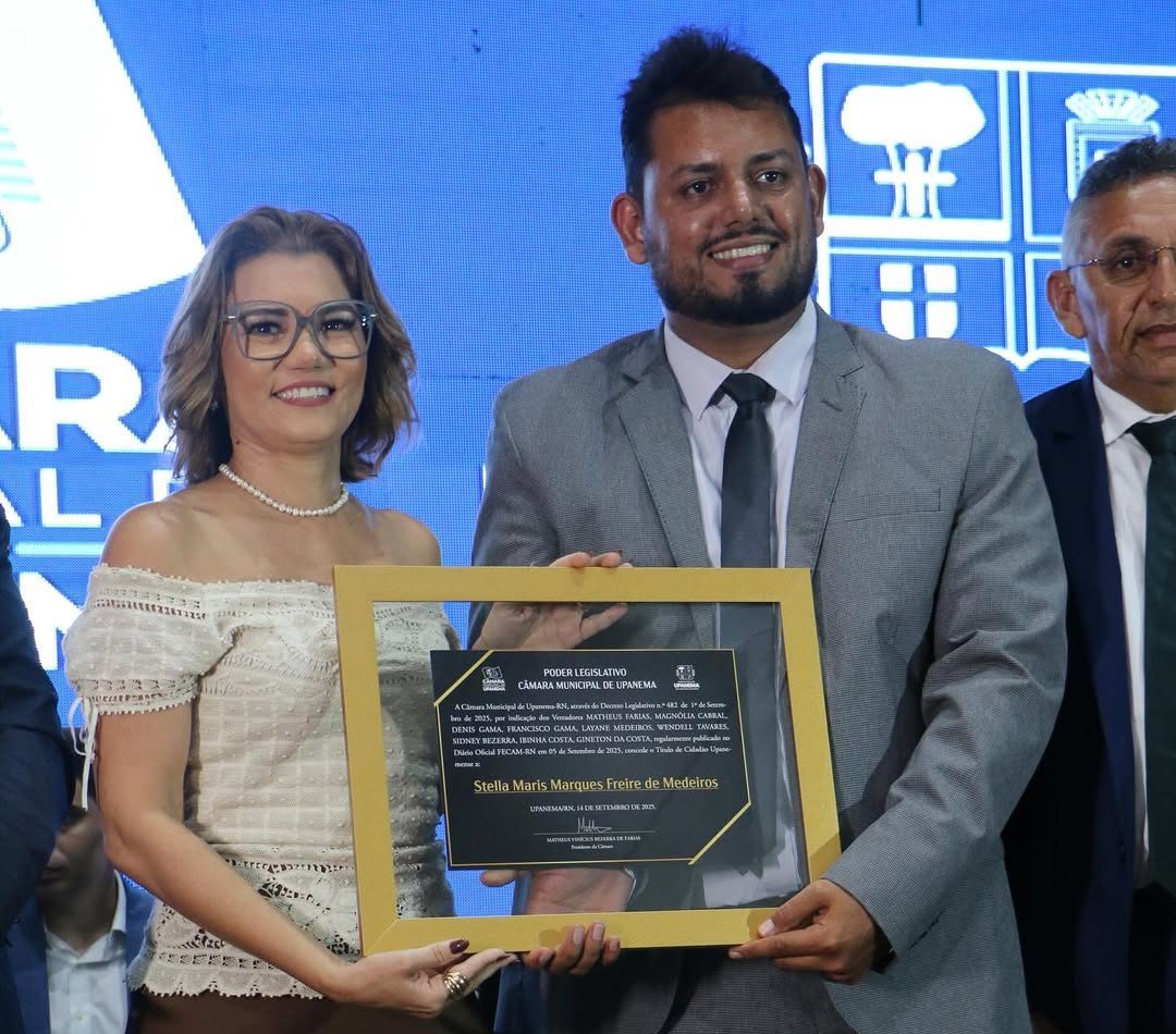 Diretora do Grupo TCM recebe Título de Cidadã Upanemense
