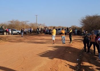 Moradores realizam protesto e cobram melhorias na zona rural de Mossoró