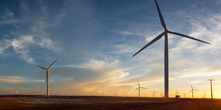 RN mantém liderança nacional em energia limpa com destaque para eólica e solar