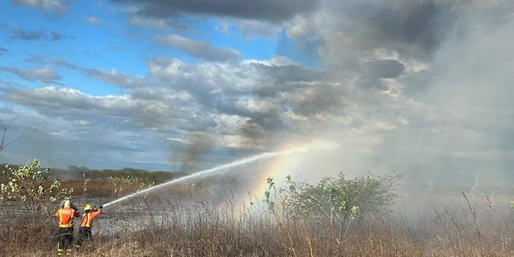 Corpo de Bombeiros atende cinco ocorrências de incêndio em Mossoró