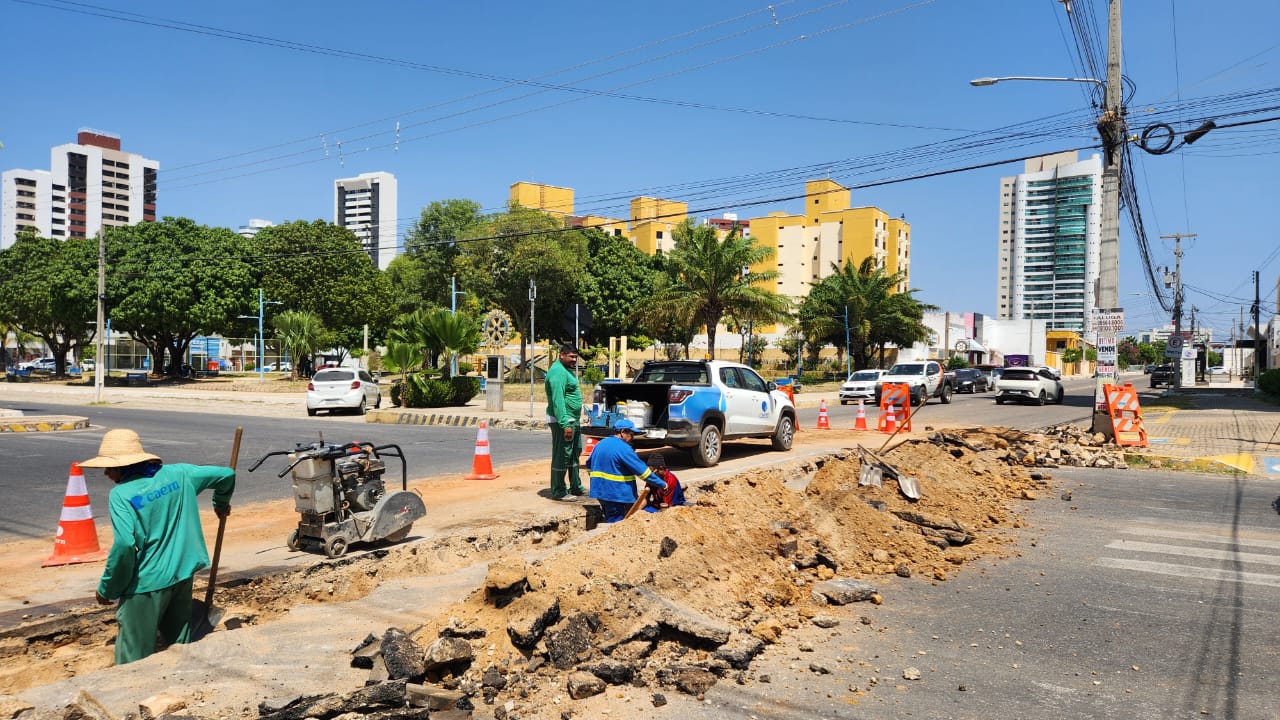 Tem início interdição no cruzamento da  Rua Antônio Vieira de Sá com a Rua Amaro Duarte