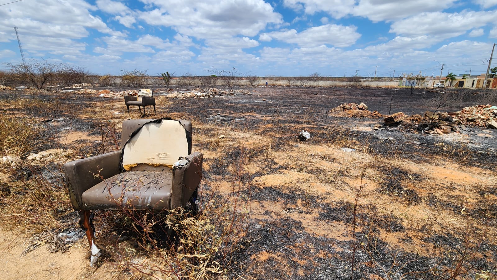 Bairro Sumaré registra incêndios frequentes em áreas de vegetação