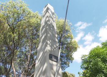 Pesquisadores investigam possível cápsula do tempo em obelisco da Praça da Independência em Mossoró