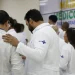 Estudantes de baixa renda de curso de medicina terão ajuda do governo