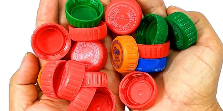 Evento na Praça do Pax arrecadará tampinhas, lixo eletrônico e alimentos para Apae