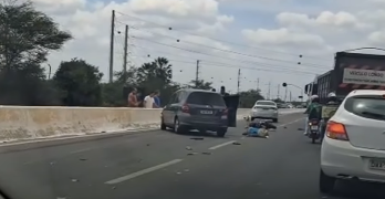 Motociclista fica ferido em acidente com carro na BR-304 em Mossoró